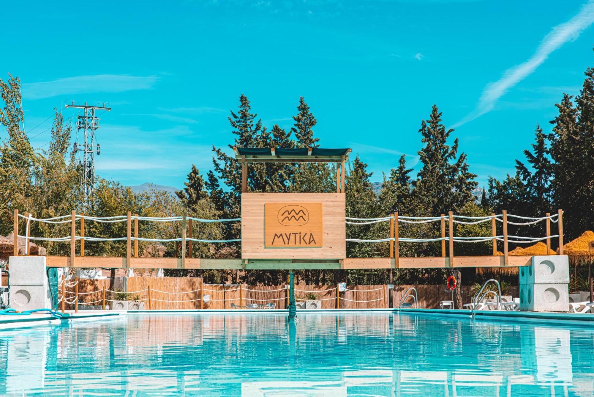 Camping & Bungalows Suspiro Del Moro Otura Exterior foto