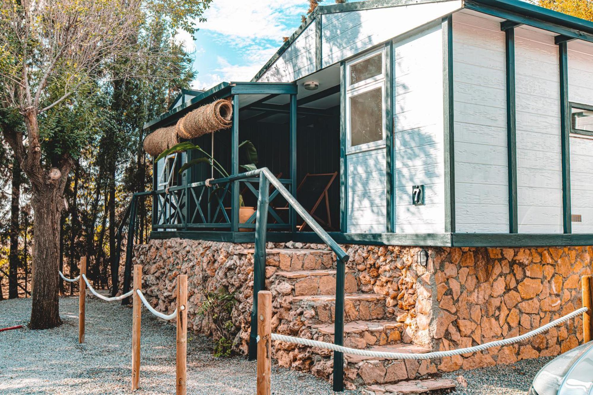 Camping & Bungalows Suspiro Del Moro Otura Exterior foto